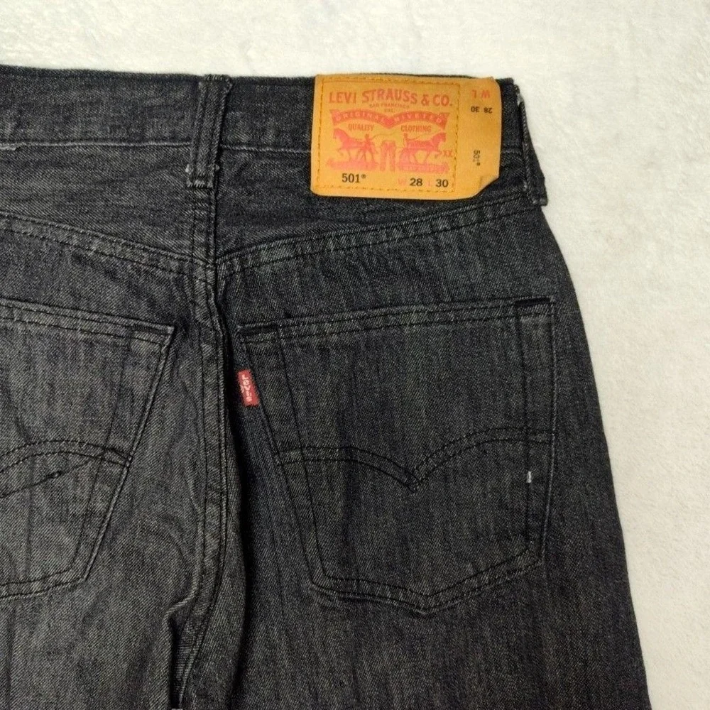 Levis 501 Jeans Mens 28x30 Black Straight Dark Wash Classic Fit Cotton Stretch